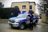 Policjanci z Jasienicy uratowali z pożaru kobietę i jej 6-letnią córkę