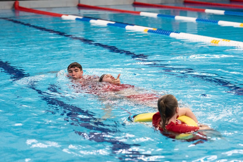 “Bezpieczne Wakacje nad wodą z Rzeszowskim Ośrodkiem Sportu i Rekreacji” [ZDJĘCIA, WIDEO]