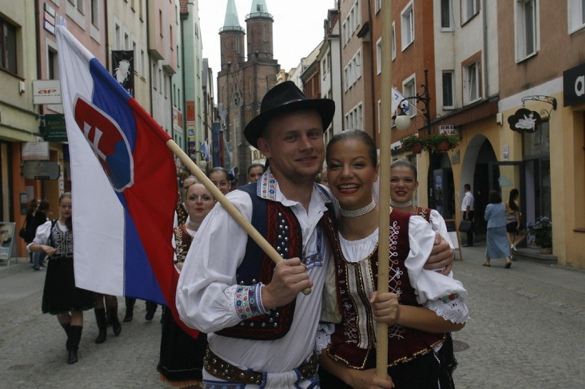 Festiwal Kultur „Świat pod Kyczerą" znów zawita do Legnicy....