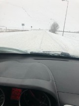 Trudne warunki na drogach w Oleśnicy i okolicy. Kolizje, korki, utrudnienia (NA ŻYWO)