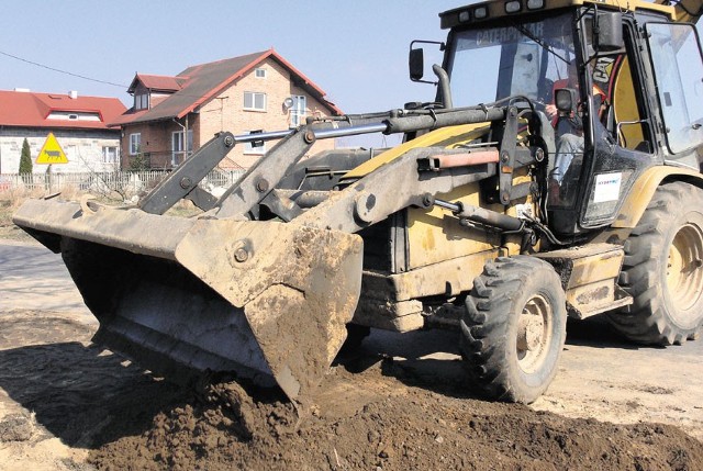 Budowa sieci kanalizacji dla miasta i gminy wiejskiej Sieradz ma się zakończyć w tym roku