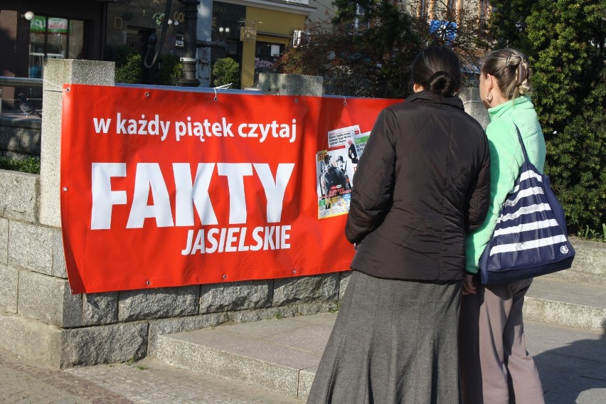 Jesteśmy z Wami już 7 lat! Przypomnijmy sobie, jak wyglądał debiut "Faktów Jasielskich" w centrum miasta [DUŻO ZDJĘĆ]