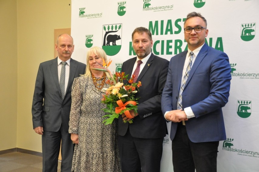 Burmistrz Kościerzyny Michał Majewski dostał absolutorium: Za było 14 radnych