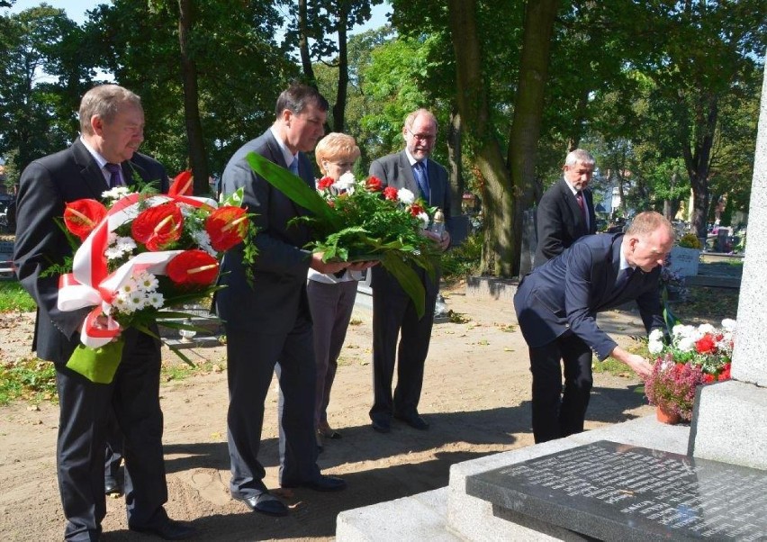 75 rocznica napaści sowieckiej na Polskę - obchody w...