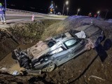 Lekarze walczą o życie 25-latka z Głogowa. W Sylwestra rozbił auto na dojeździe do S3