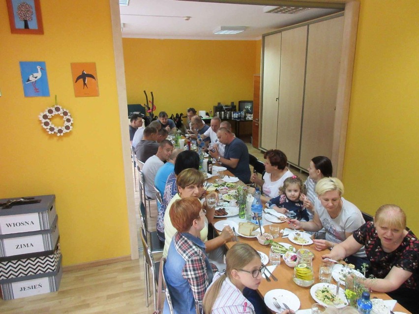 Aktywnie spędzają tegoroczne wakacje podopieczni Domu Pomocy Społecznej w Golubiu–Dobrzyniu