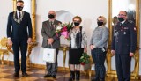 Złote Gody w Sandomierzu. 27 par małżeńskich odebrało medale, kwiaty i gratulacje. Zobacz zdjęcia