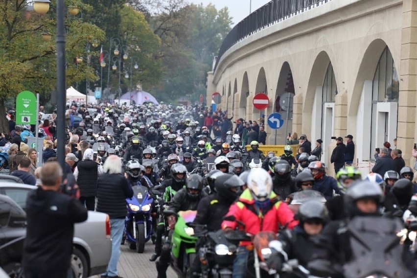 Jest to największa parada motocykli w regionie, podczas...