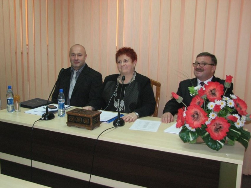 Pierwsza sesja Rady Miejskiej w Łazach 2014-2018