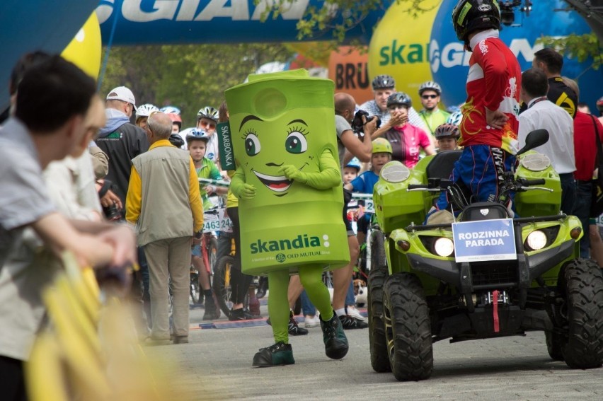 Start do 6-kilometrowej parady rodzinnej. fot. Piotr Barejka