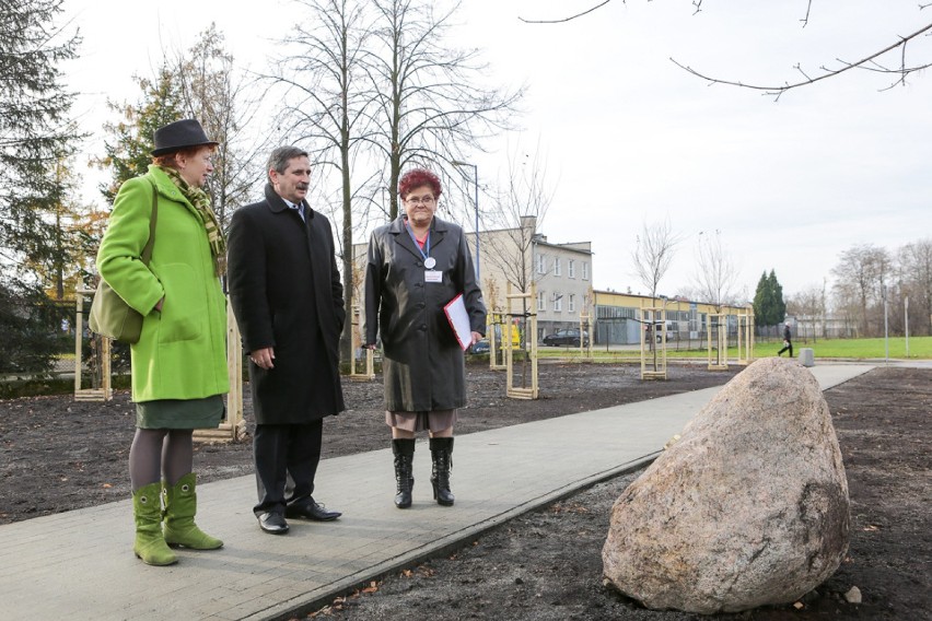 Tarnów. Odsłonięto tablicę pamiątkową przy Skwerze Europejskim [ZDJĘCIA]