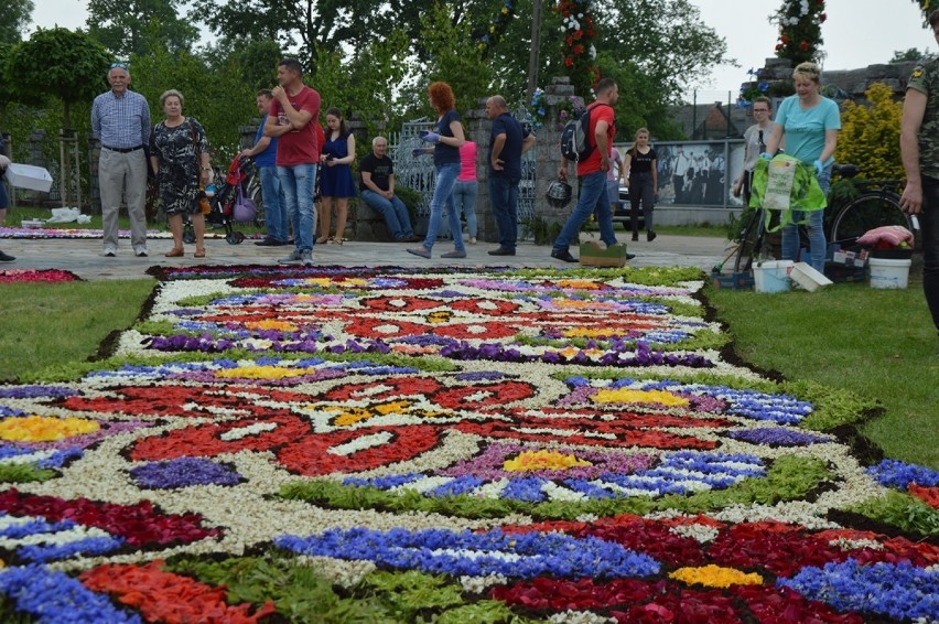 Spycimierskie Boże Ciało. Centrum na horyzoncie. A jak przebiega słynne święto? (fot)