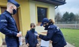 Natana i Jessicę odwiedzili bełchatowscy policjanci z nagrodami!