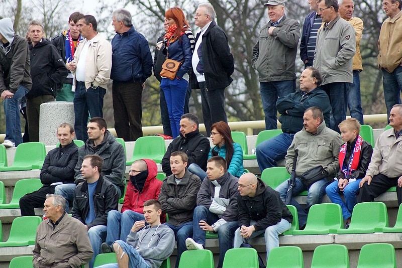 Calisia Kalisz odczarowała stadion gromiąc Tura Turek. ZDJĘCIA