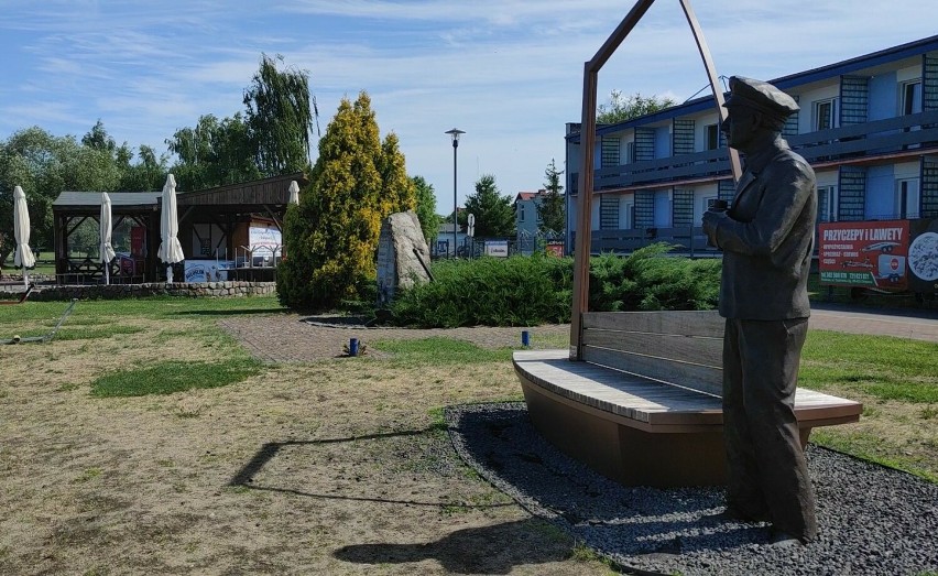Otton Weiland w Charzykowach ma już swój pomnik i ławeczkę