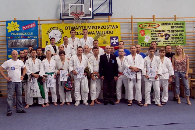 Uczestnicy I OTWARTYCH MISTRZOSTW RZESZOWA W JUDO