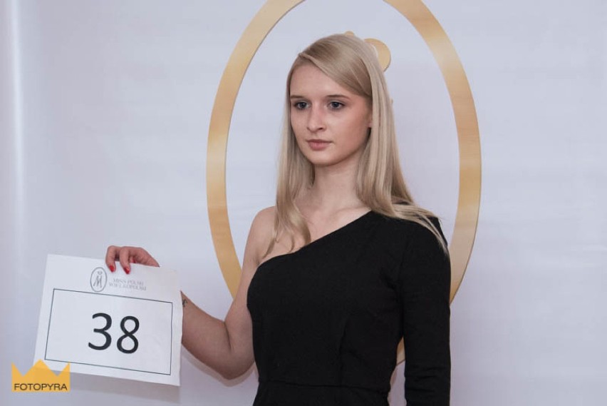 Miss Polski Wielkopolski 2015: Casting w hotelu Mercure [ZDJĘCIA]