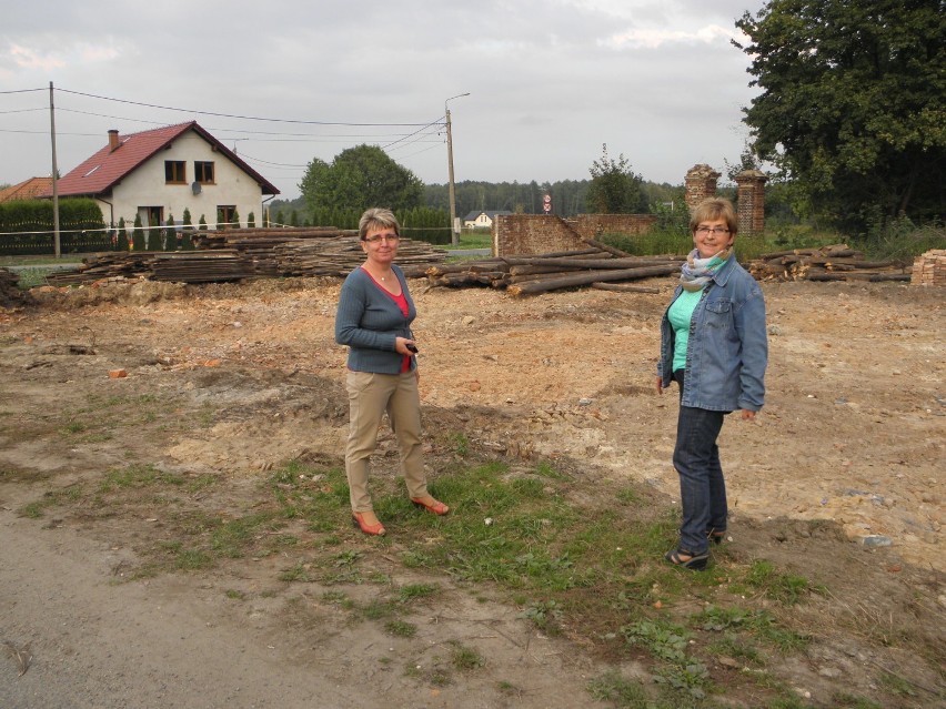 Stodoła w Baranowicach: Zniknął zrujnowany zabytek. Trafił do Chorzowa