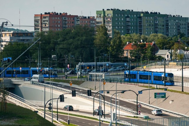 Weekendowe prace w tunelu tramwajowym na Trasie Łagiewnickiej