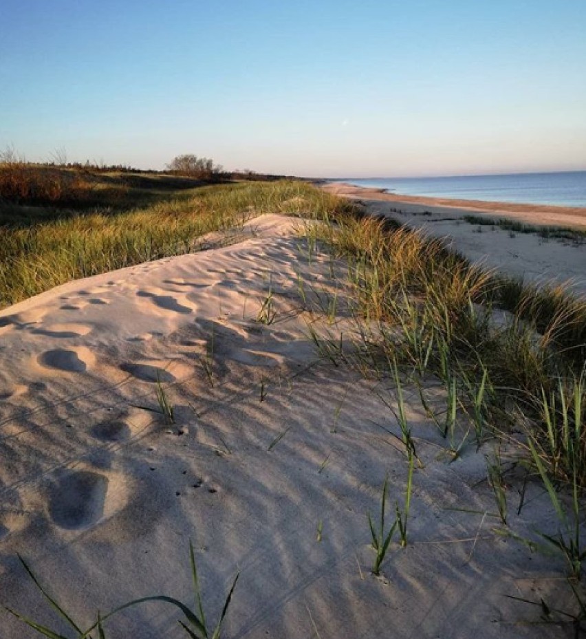 Urokliwe zdjęcia plaż w Darłówku, Wiciu i Dąbkowicach