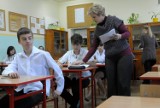 Próbny egzamin gimnazjalny z Operonem: Arkusze i odpowiedzi z części humanistycznej