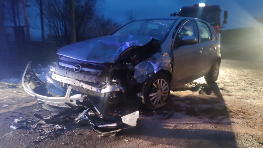 Wypadek we wsi Majdany w powiecie piotrkowskim 04.02.2021