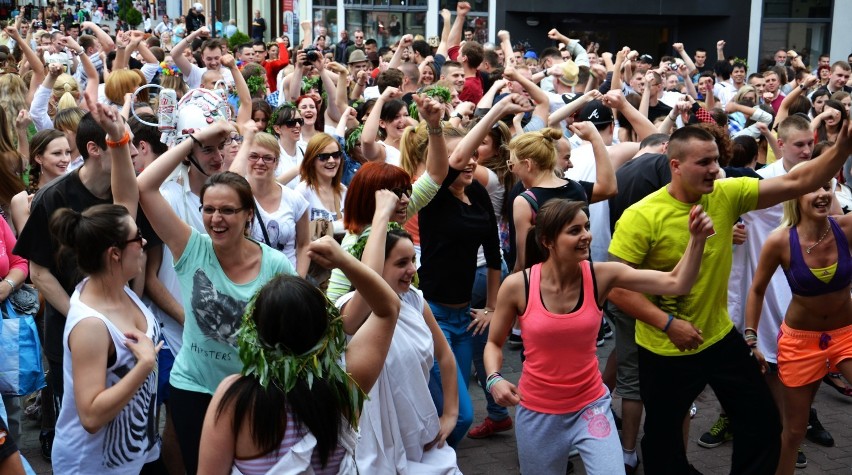 Bachanalia 2015: Energetyczna NaM zumba na deptaku i Wasze Bachanalia w złotej ramie!