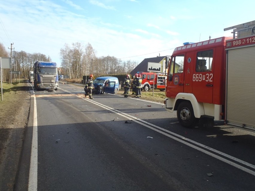 Kolejny wypadek na drodze krajowej DK 22 w okolicach Lędyczka