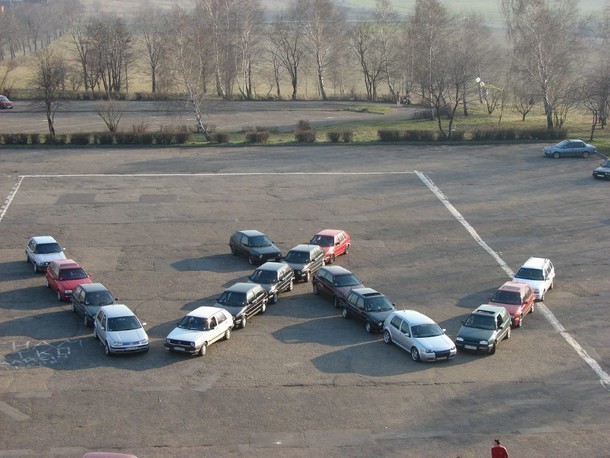 Zlot miłośników Volkswagen Audi Group
W sołectwie Ossy w...