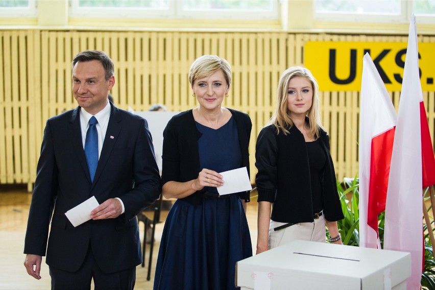 Andrzej Duda głosował z rodziną w Krakowie.