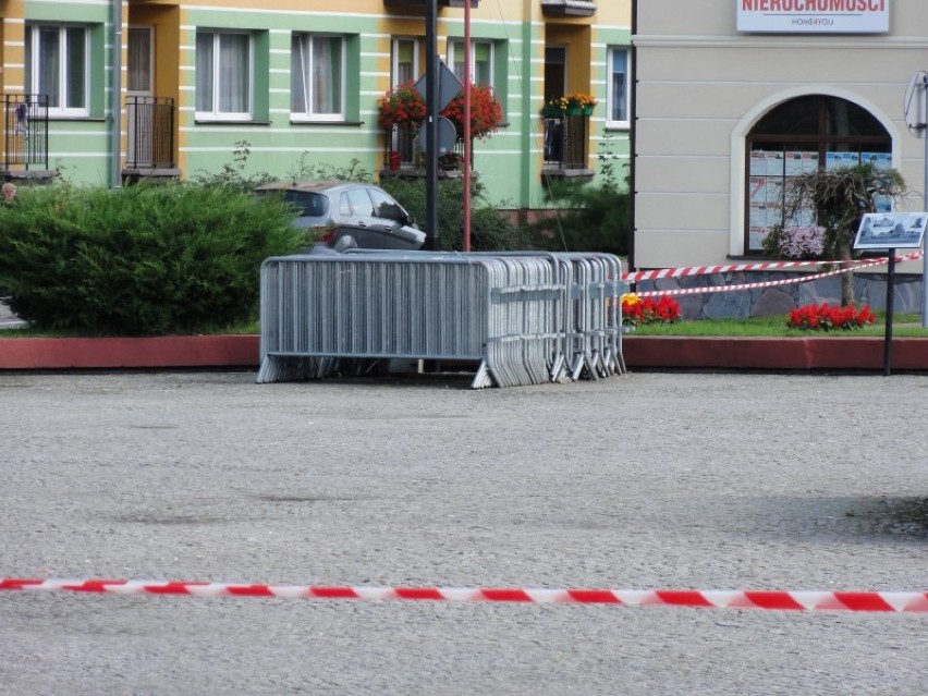 Wielka scena jest stawiana na placu kard Wyszyńskiego