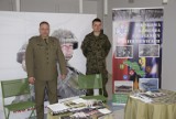 Wojskowa Komenda Uzupełnień w Skierniewicach zachęca w Tesco do wstępowania do wojska [ZDJĘCIA]