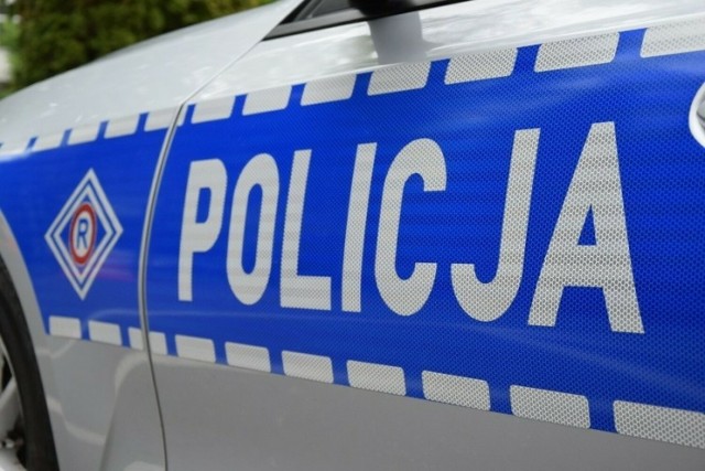Policjanci na jednej z ulic w Kościerzynie zatrzymali 36-letnią kobietę poszukiwaną listem gończym.