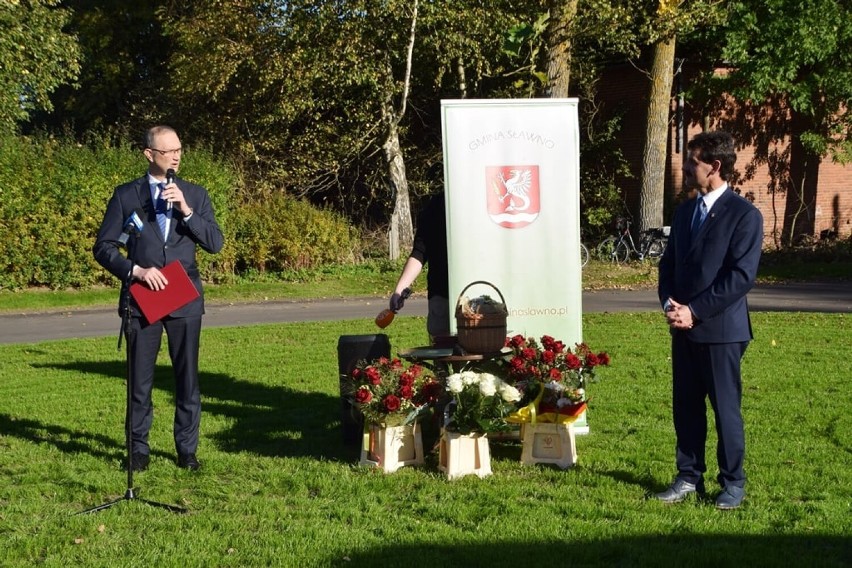 W Warszkowie przebudowano drogi w okolicy szkoły. Dzięki wsparciu z rządowego programu 