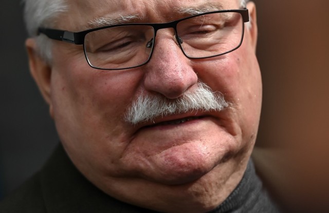 Lech Wałęsa otwarcie wyraził swoje niezadowolenie z pomysłu radnych w Ustrzykach Dolnych.