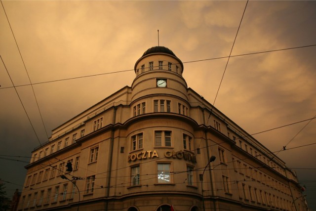 Budynek Poczty Głównej w Krakowie może zostać przekształcony w hotel