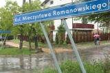 Miasto dokończy rozgrzebany chodnik przy ul. Romanowskiego