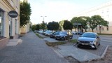 W Bydgoszczy przybywa osiedlowych parkingów. Kolejne - na Leśnym i w Brdyujściu - właśnie zostały oddane do użytku