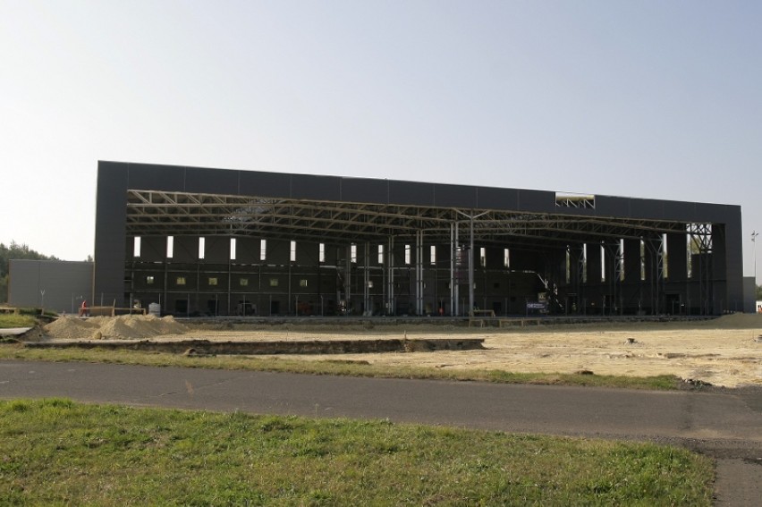 Budowa hangaru jest częścią największego w historii lotniska...