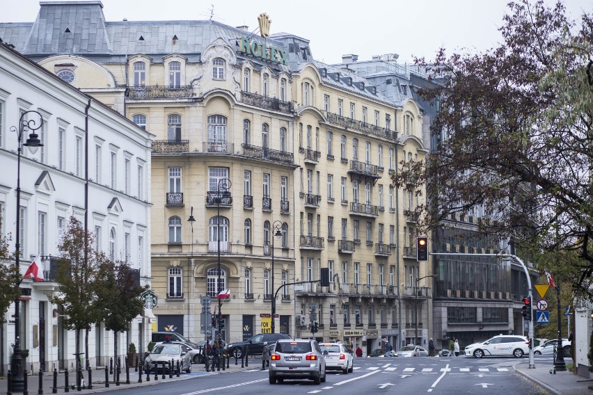 Zabytkowa kamienica Natansona sprzedana. Perełka architektoniczna przy Nowym Świecie zmieni nie tylko właściciela, ale też swoją funkcję