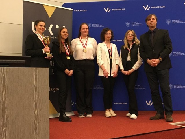 Młode pleszewianki dały czadu! W finale XVII Wielkopolskiej Olimpiady Wiedzy Konsumenckiej zdobyły pierwsze miejsce!