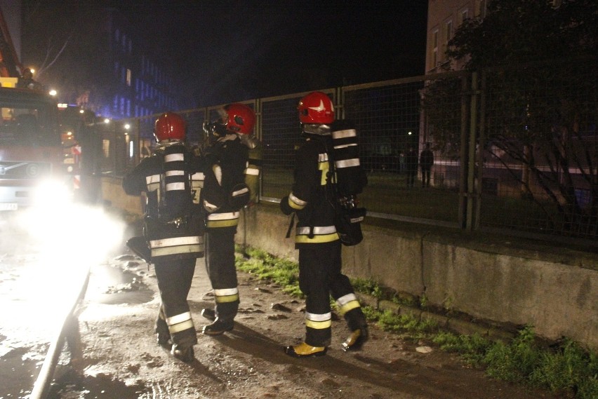 Pożar kamienicy przy Krawieckiej w Łodzi