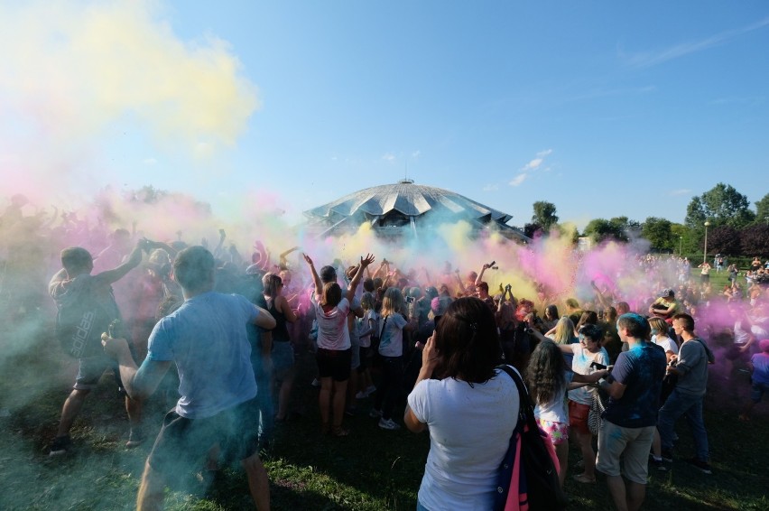 Kolor Fest: Kolorowe święto w parku Kasprowicza