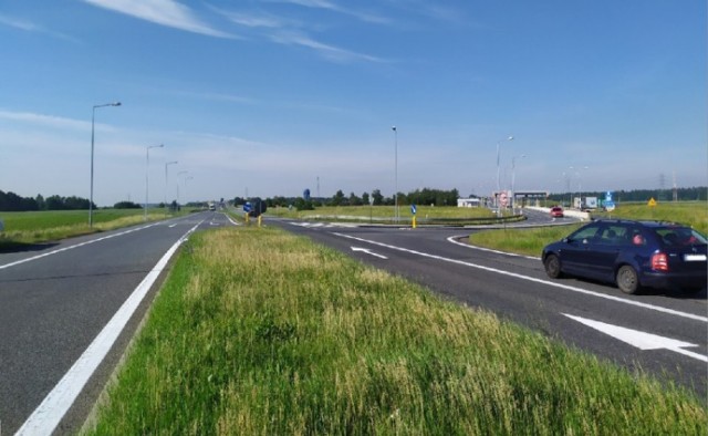 Będzie przebudowa drogi pomiędzy Dąbrówką Górną a zjazdem na Rogów Opolski.