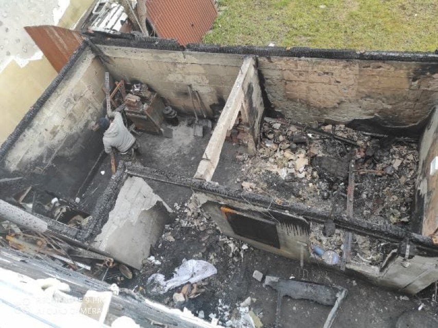 Pożar we Władysławowie zniszczył ich mieszkanie - styczeń 2022 r.