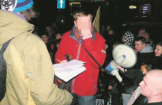 Robert F. na proteście przeciwko ACTA w Tomaszowie Maz.