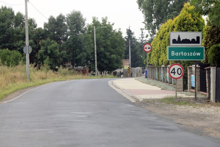 Bartoszów przejezdny, zakończył się remont drogi.