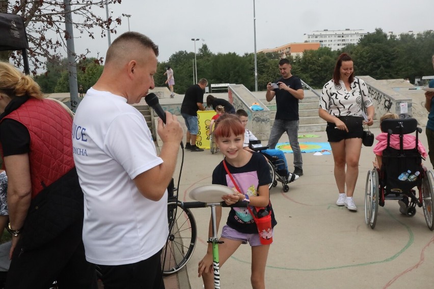 Klub Kibiców Niepełnosprawnych Miedź Legnica zaprosił na festyn, zobaczcie zdjęcia