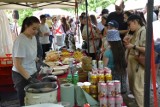 Festiwal Smaków Świata zawitał do Kalisza. Spróbuj kuchni azjatyckiej i trunków rzemieślniczych. ZDJĘCIA