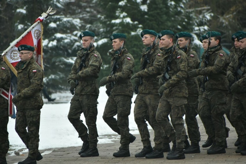 Rozpoczęła się kwalifikacja wojskowa 2024 w Zduńskiej Woli....